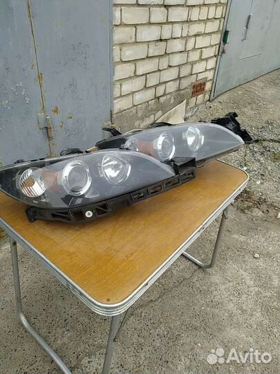 Фара передняя mazda 3