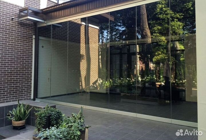 Безрамное остекление