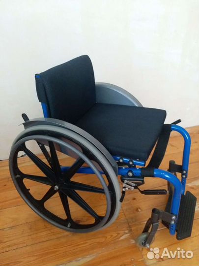 Активно-спортивное кресло-коляска 