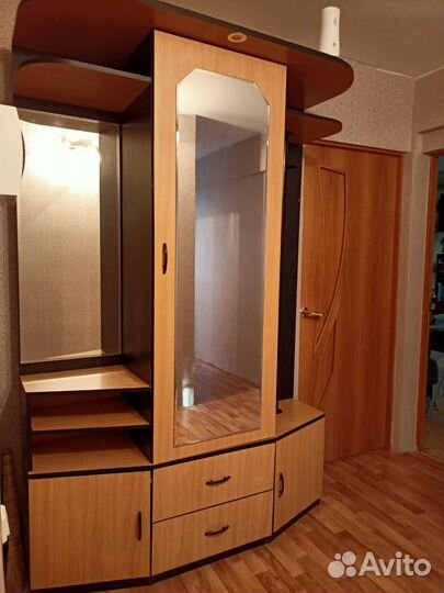 Шкаф прихожая