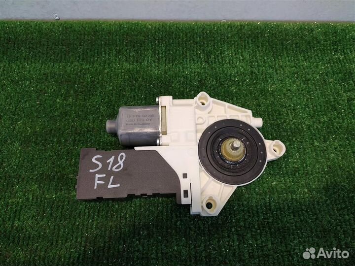 Мотор стеклоподъёмника передний левый Peugeot 407