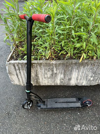 Трюковой самокат MGP VX5