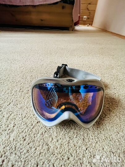 Горнолыжные очки