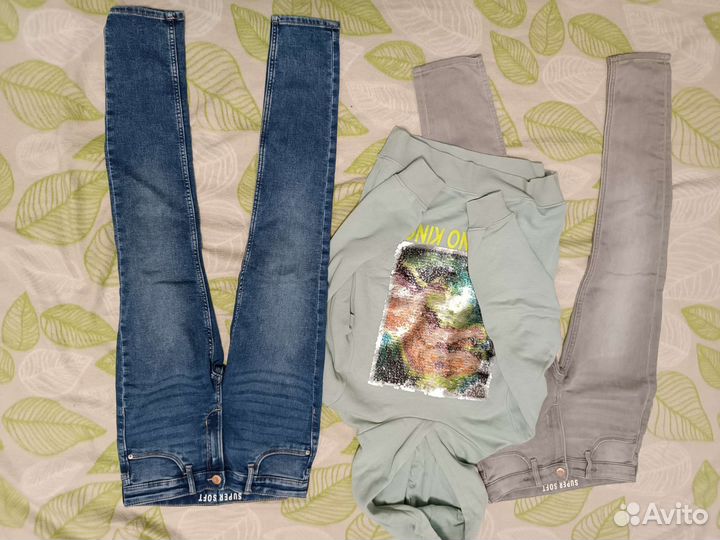 Вещи нм на девочку 134-140