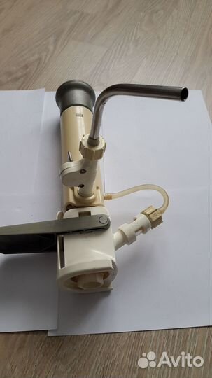 Насос-помпа для розлива напитков из кег