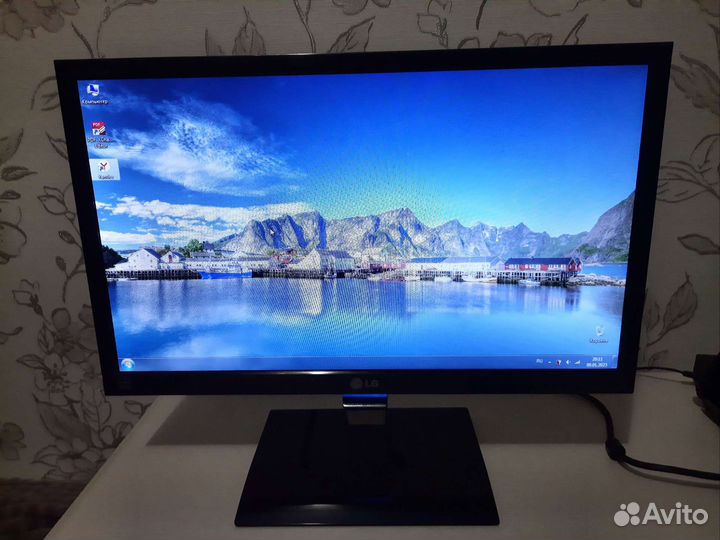 Монитор LG Flatron E2060S-PN диагональ 20