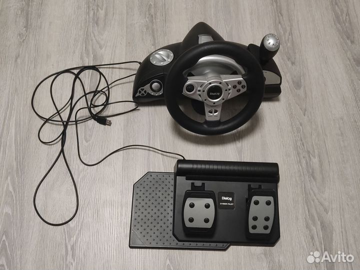 Игровой руль dialog