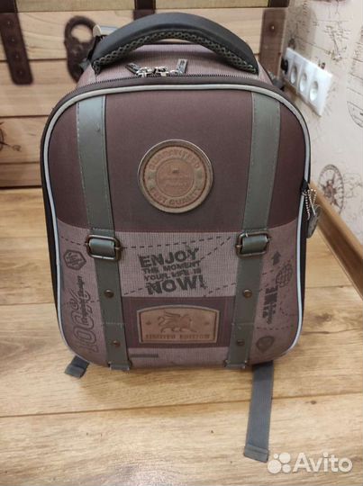 Продается рюкзак для школьника
