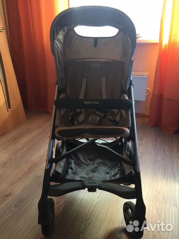 Продам коляску прогулочную Inglesina trilogy