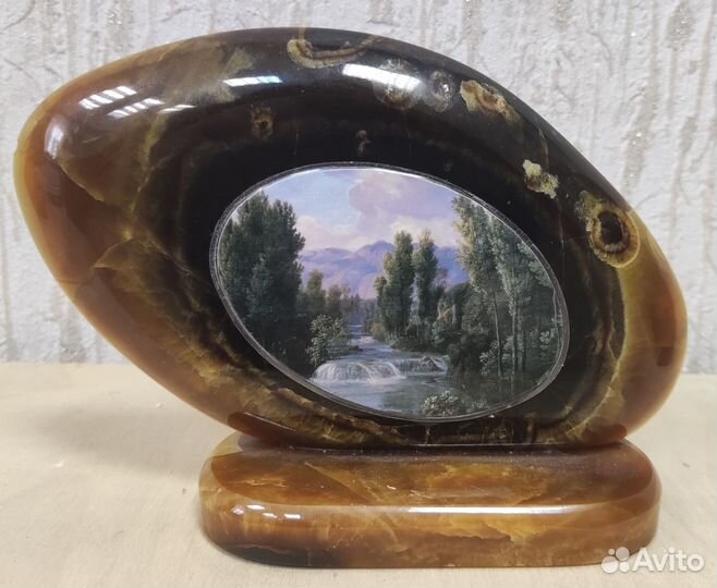 Картина на симбирците