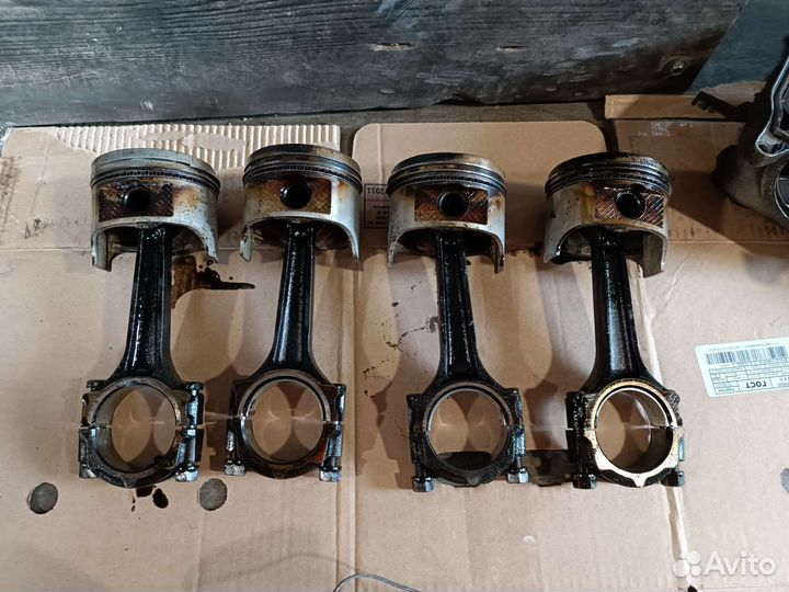 Шатун с поршнем мазда 626 FE 2.0