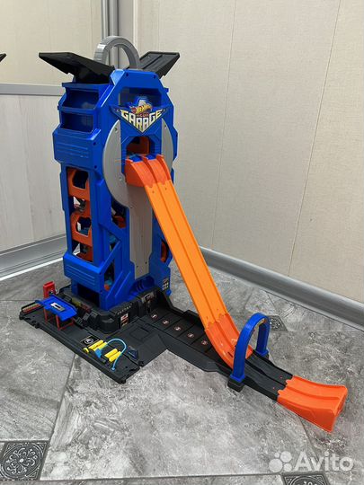 Парковка гараж хот вилс