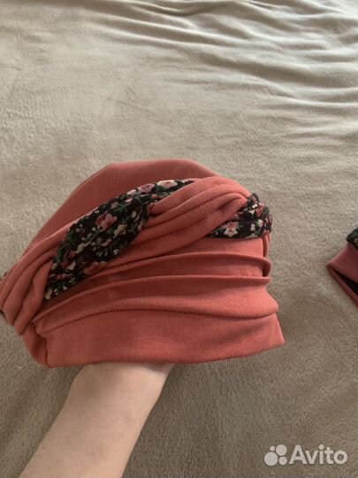 Берет женский, кепи