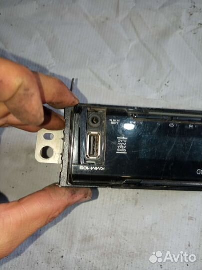 Магнитола Kenwood KMM-103RU