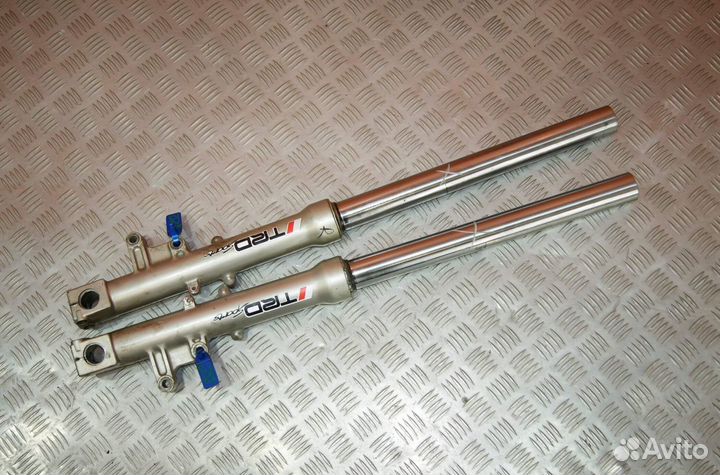 Перья вилки Kawasaki ZZR400-2