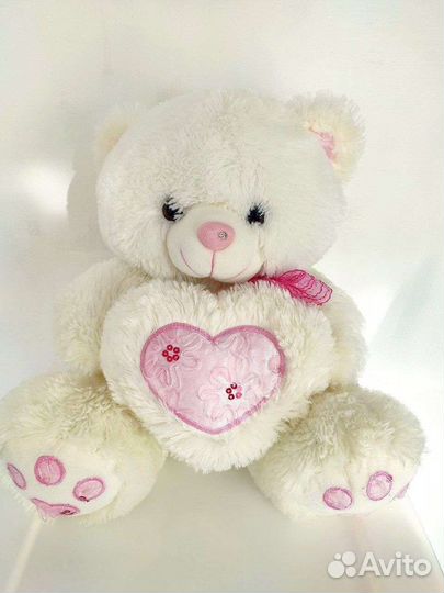 Плюшевый медведь