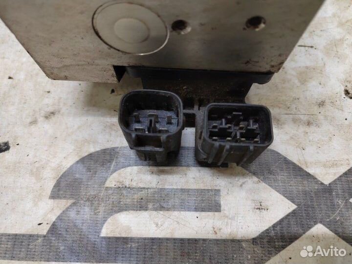 Блок ABS Lexus Rx2 Rx300 Rx330 Rx350 Rx400H