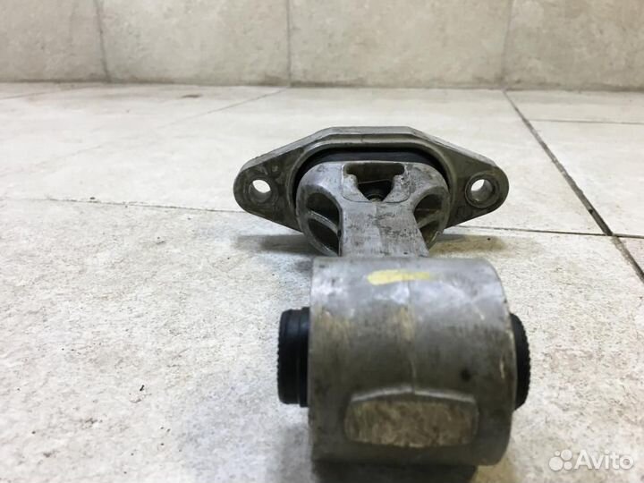 Опора двигателя задняя Kia Cerato 3 YD 2013-2018