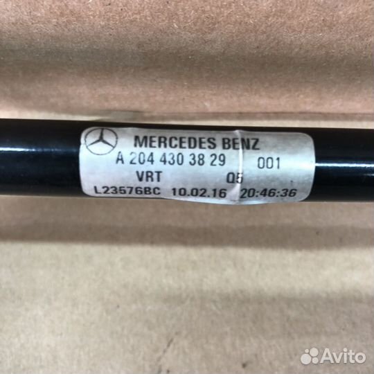 Трубка вакуумная OM642 W207 W 212 W204 Mercedes