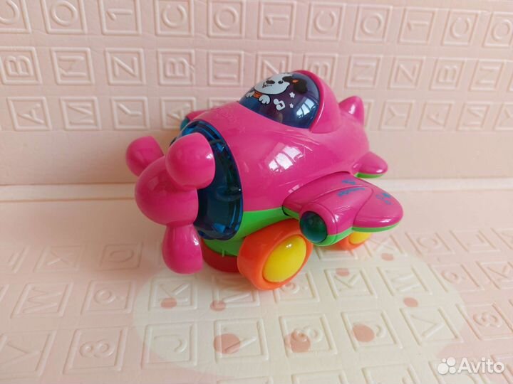 Разные музыкальные игрушки