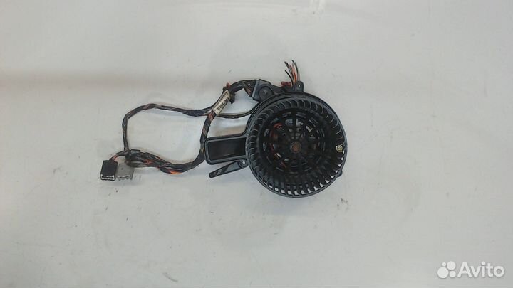 Двигатель отопителя Buick Enclave, 2010