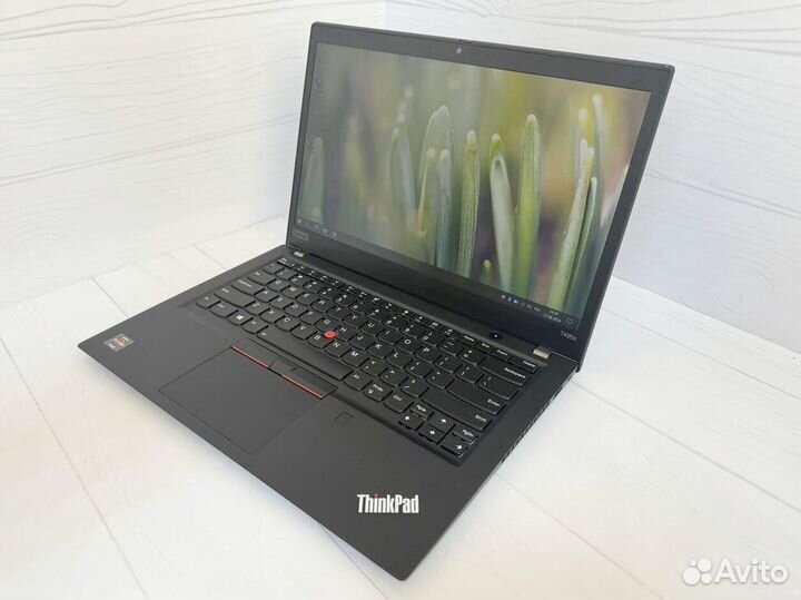 Lenovo thinkpad T495s Ноутбук Ryzen 5 FullHD 14