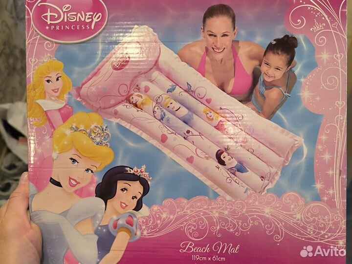 Надувной матрас для плавания