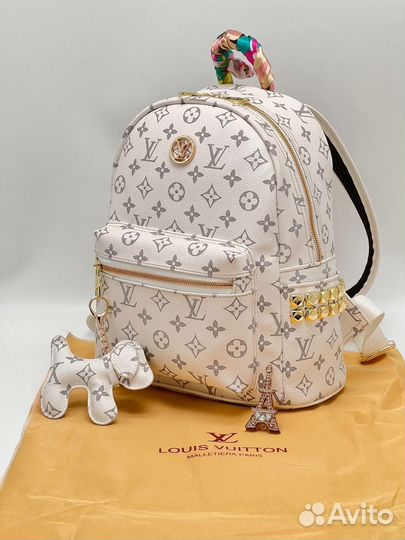 Рюкзаки кожа