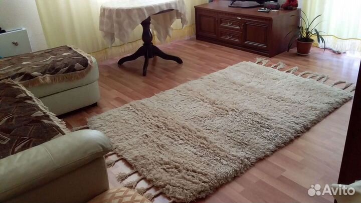 Ковер шерстяной ручной работы