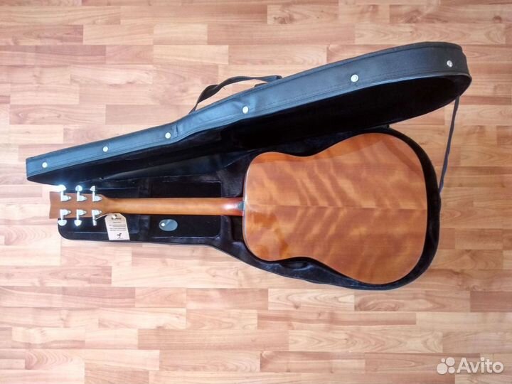 Новая Yamaha FG800 с защитным кофром