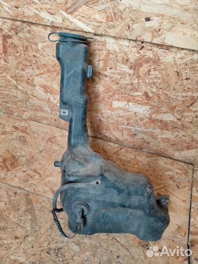 Бачок омывателя Mercedes C-Class W 204 OM 646 2007