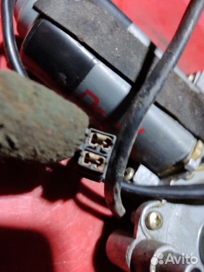 Мотор стеклоподъемника передний левый Audi 100