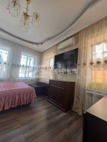 Дом 33,6 м² на участке 3 сот.