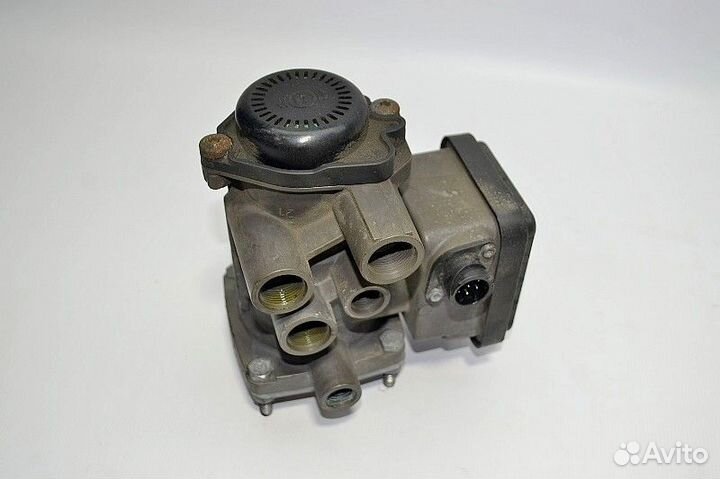 Кран управления тормозами прицепа scania P-series