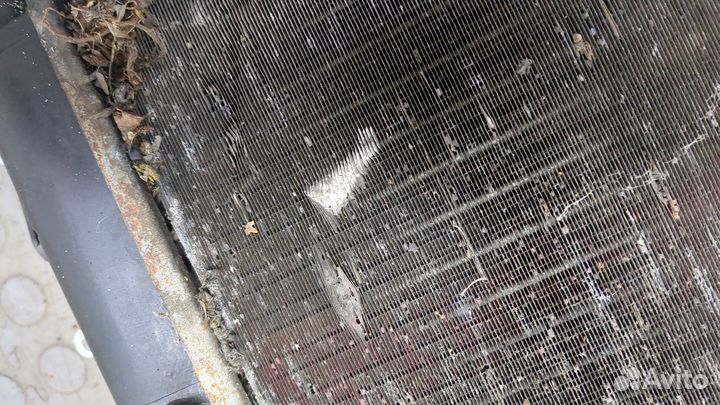 Радиатор охлаждения двигателя Volkswagen Transporter 4