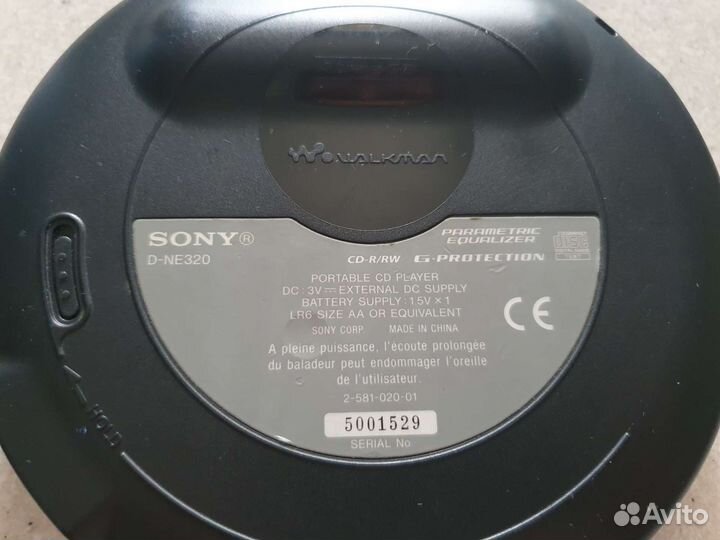 CD плеер Sony walkman D-NE320