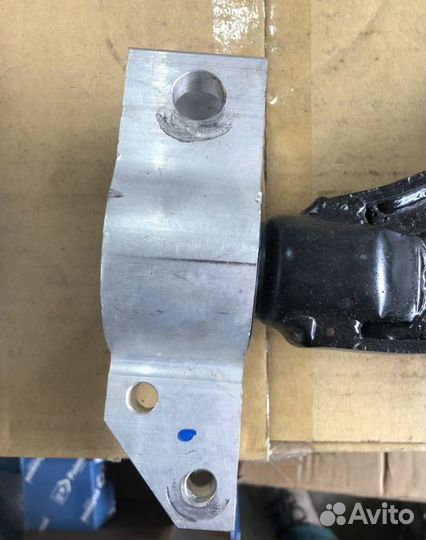 Рычаг передний RH Audi/Seat/Skoda/Volkswagen