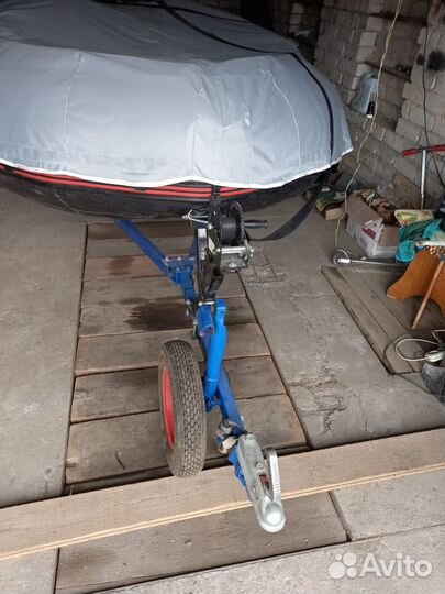 Лодка надувная Korsar с мотором Mercury