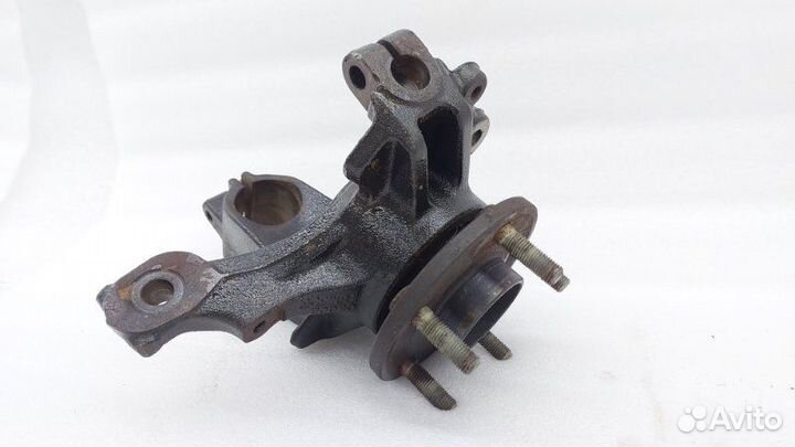 Кулак поворотный передний левый Ford Focus 3