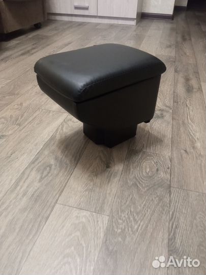 Подлокотник нива тревел