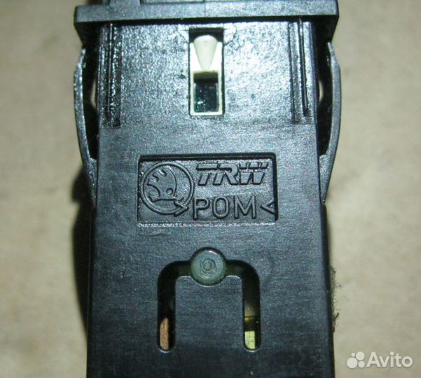 Кнопка обогрева заднего стекла Skoda Felicia