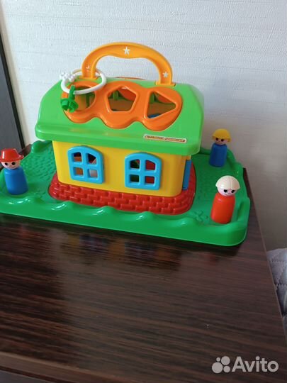 Детские развивающие игрушки