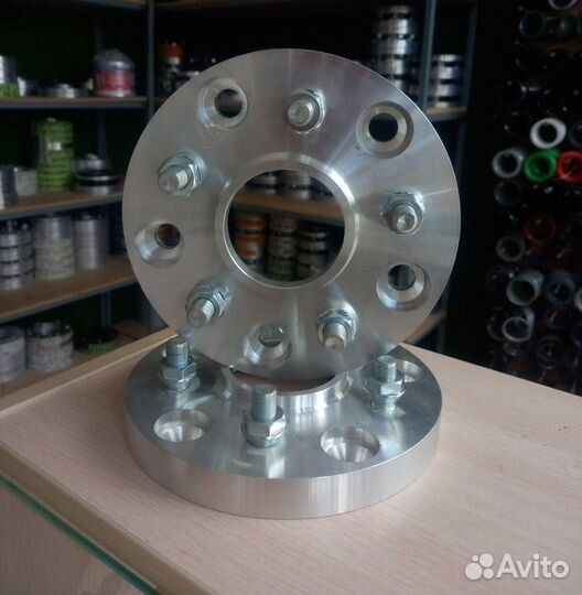 Переходные проставки на ниву (5\120)