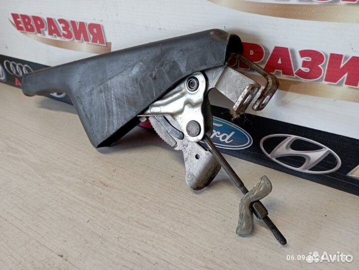 Ручка ручника Audi A3 8L 2001