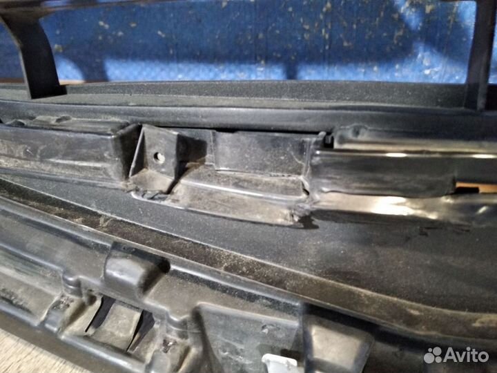 Решетка радиатора Mazda CX-5 1 2011-2017