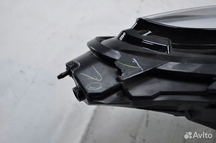 Б/У Б/У Фара левая Tesla Model 3 2021- 151495200C