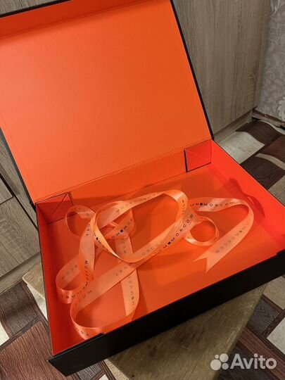 Коробка подарочная