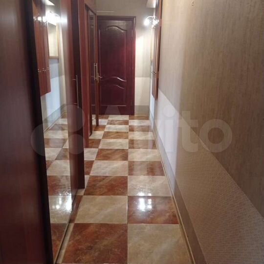 3-к. квартира, 65 м², 4/12 эт.