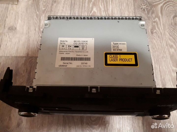 Штатная магнитола на toyota corolla 150