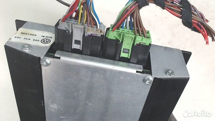 Усилитель звука Volkswagen Phaeton, 2004